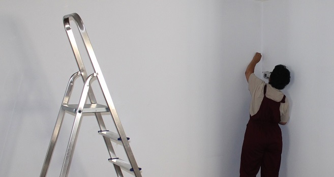 pasul 1 colorare perete duraziv