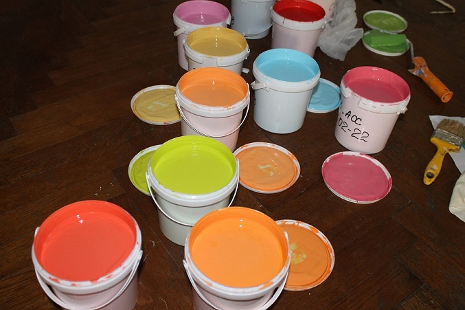 pasul 4 colorare perete duraziv